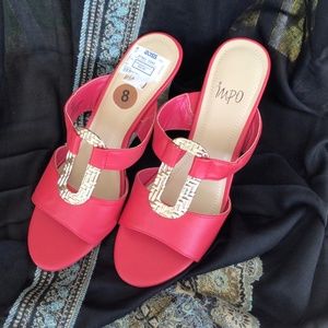 Red wedge sandals, espadrilles with golden accent, straw heels, size 8M